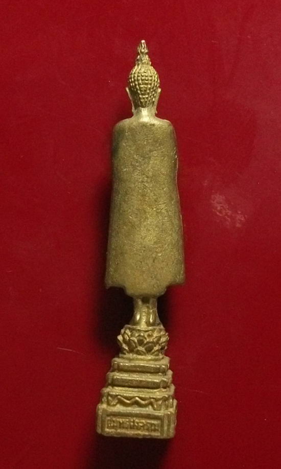 รูปหล่อลอยองค์ หลวงพ่อวัดบ้านแหลม วัดเพชรสมุทรวรวิหาร ปี 2550