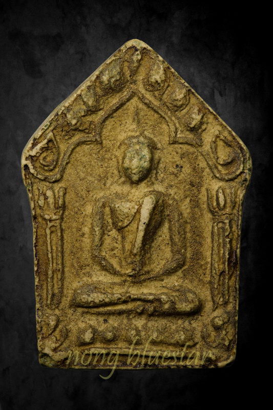 พระขุนแผนพรายกุมารพิมพ์ซุ้มขาด หลวงปู่ทิม วัดละหารไร่ จ.ระยอง