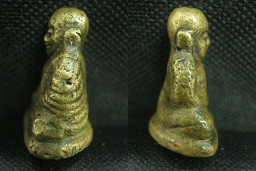 รูปหล่อหลวงพ่อเงิน ตอกโค๊ต ไม่ทราบที่