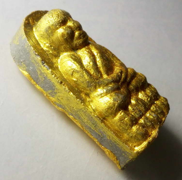 150 บาท   หลวงปู่ทวด  รุ่นพระเจ้าห้าพระองค์ หลวงปู่หมุน  ปลุกเสก  เจ้าของเดิม  มือบอน ไปทาทองสีบรอนซ