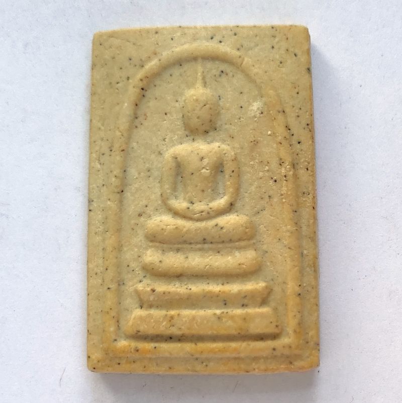 สมเด็จวัดระฆัง รุ่นอนุสรณ์ 122 ปี พิมพ์ใหญ่เจดีย์ 2537 พร้อมกล่องหลังตรายาง