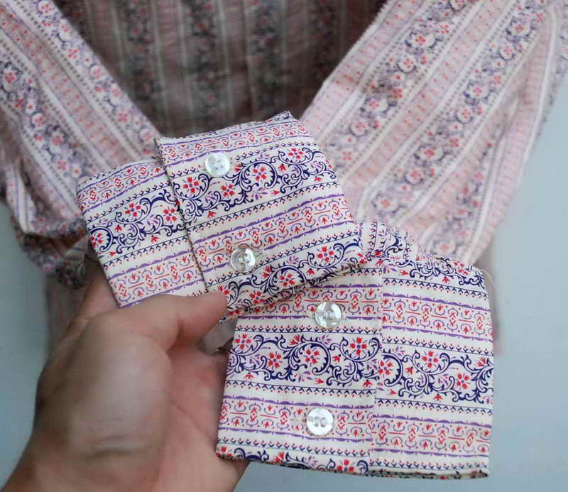  เสื้อเชิ้ตแขนยาวรุ่นเก่าจากโคลัมเบียร์