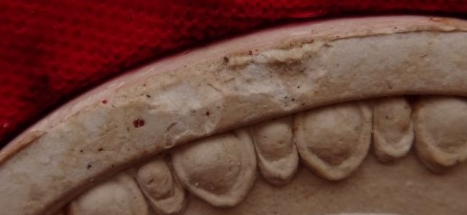 พระผงโภคทรัพย์ เจ้าคุณนร ขนาด6.5 ซม ปี39 เคาะเดียว