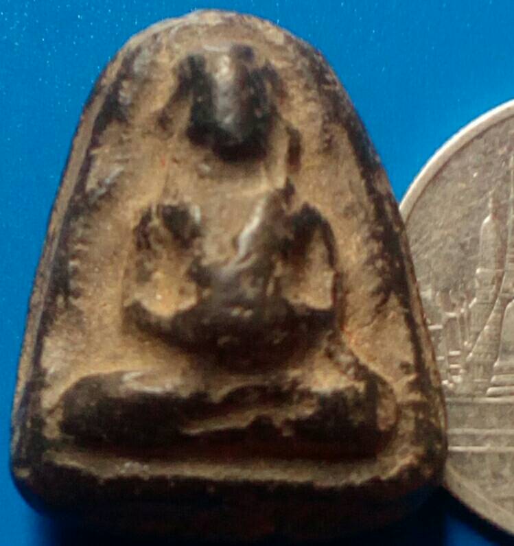 20 บาท พระสังกัจจายน์เนื้อดิน ไม่ทราบที่