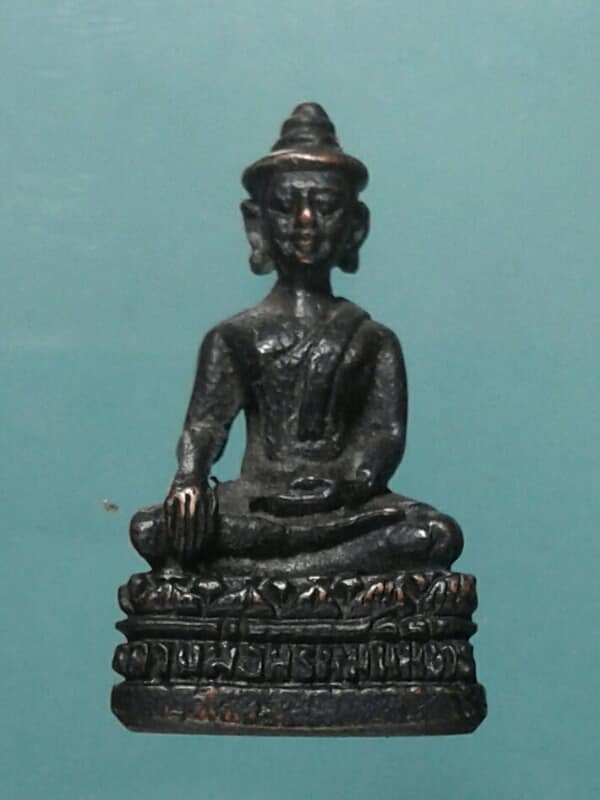 รูปหล่อหลวงพ่อพรหมนิมิตร วัดโพธิ์แก้ว ลพบุรี เคาะเดียวครับ