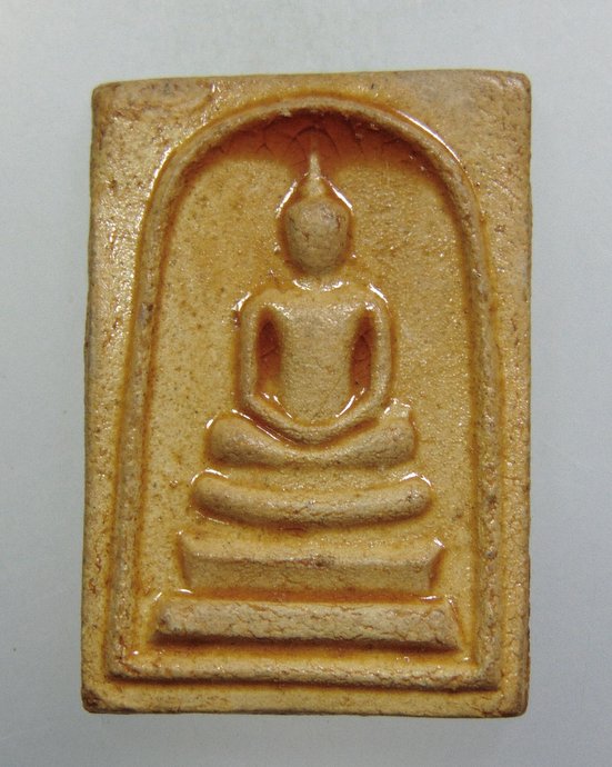 ๒๐ พระผงวัดเกาะลอย จ.ระยอง ปี 2514 หลวงปู่ทิม วัดละหารไร่ ร่วมปลุกเสก