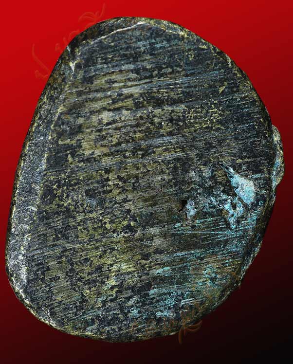  หล่อโบราณ หลวงพ่อเงิน   รุ่นปืนเเตก พิมพ์เศียรโต  วัดบางคลาน จังหวัดพิจิตร