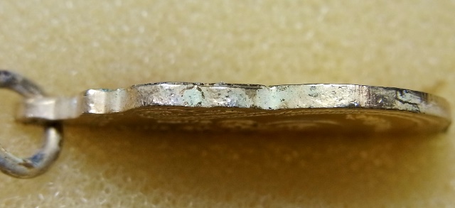 เหรียญหลวงพ่อโสธร กะไหล่ทองลงยาแดง 