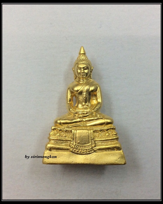 พระกริ่งหลวงพ่อโสธร รุ่น6 อัญเชิญขึ้นจากน้ำ246ปี วัดโสธรวราราม เนื้อกะไหล่ทอง กล่องเดิม #4