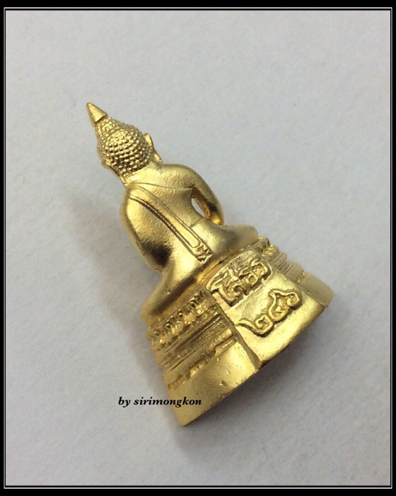 พระกริ่งหลวงพ่อโสธร รุ่น6 อัญเชิญขึ้นจากน้ำ246ปี วัดโสธรวราราม เนื้อกะไหล่ทอง กล่องเดิม #4