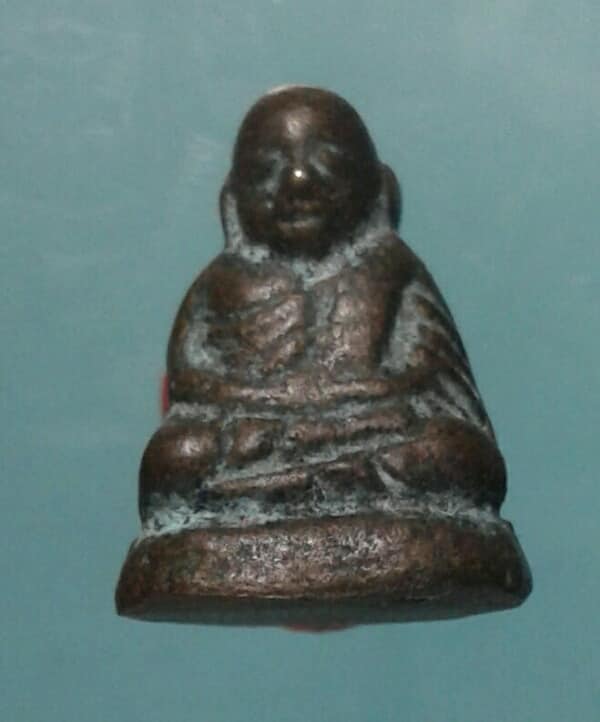 รูปหล่อหลวงพ่อเงินเศียรเล็ก รุ่นปืนแตก ปี28 