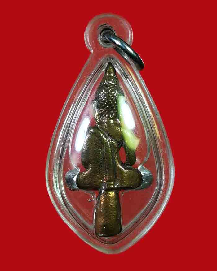 พระยอดธงท่านเจ้าคุณนุ้ย วัดสามแก้ว จ.ชุมพร รุ่น 4 พิเศษ ไม่ตอกโค๊ต เลี่ยมพร้อมใช้