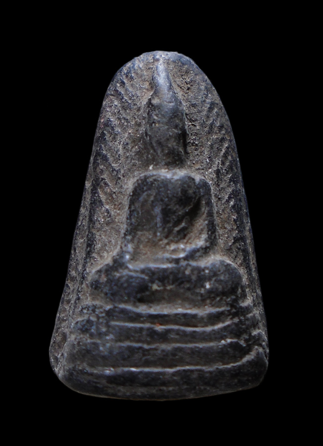 20บาท...พระรอด หลวงพ่อกวย เนื้อผงใบลาน ///F815