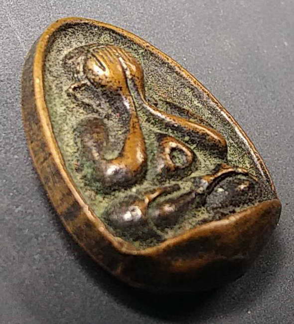 40 บาท พระปิดตาหล่อโบราณ  วัดในวัง สร้างปี 2539 หลังเครื่องหมายปีกาญจนาภิเษกครองราชย์ครบ 50 ปีในหลวง