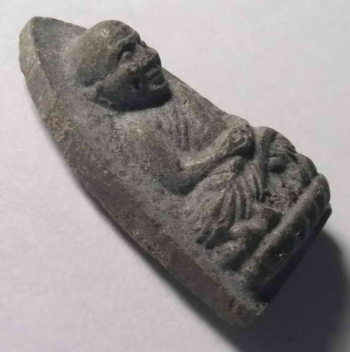 50 บาท  หลวงปู่ทวดเนื้อผง รุ่นศศิธรศรัทธา สร้างปี 2552 BOXP 1