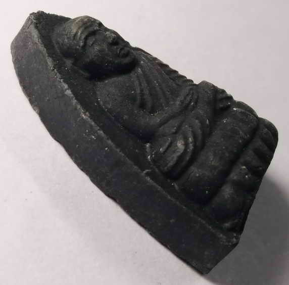 20 บาท หลวงปู่ทวดเนื้อผง วัดช้างให้ จังหวัดปัตตานี ไม่ทราบปีที่สร้าง