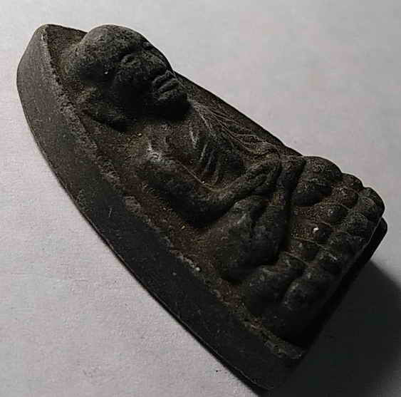 20 บาทหลวงปู่ทวดเนื้อว่าน วัดช้างให้ จังหวัดปัตตานี ไม่ทราบปีที่สร้าง