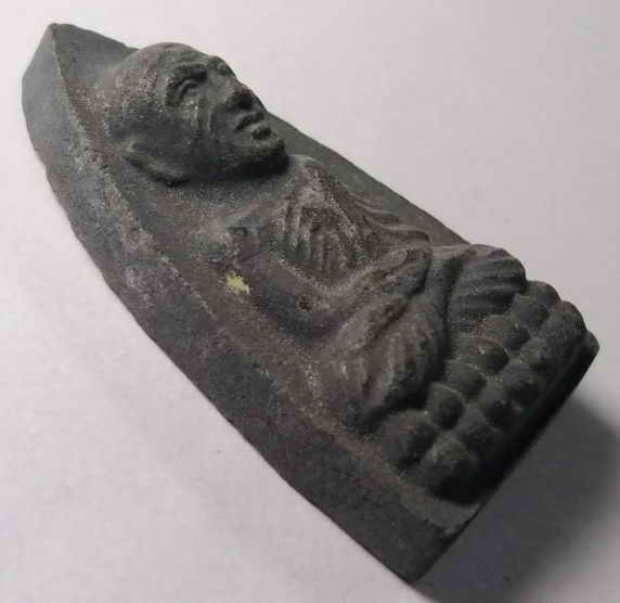 20 บาท หลวงปู่ทวดเนื้อผง วัดช้างให้ จังหวัดปัตตานี ไม่ทราบปีที่สร้าง