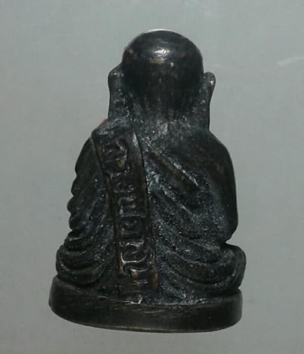 รูปหล่อหลวงพ่อเงิน ไม่ทราบปี เคาะเดียวแดงครับ