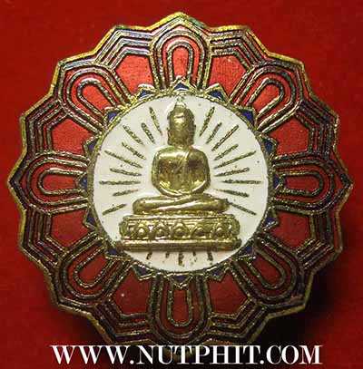 แพ็คคู่เข็มกลัดหลวงพ่อโสธรลงยาแท้เก่าแก่มาตั้งแต่ พ.ศ.๒๕๒๓ กริ๊บยันกล่อง*237