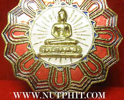 แพ็คคู่เข็มกลัดหลวงพ่อโสธรลงยาแท้เก่าแก่มาตั้งแต่ พ.ศ.๒๕๒๓ กริ๊บยันกล่อง*237