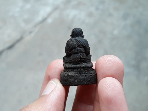 ลอยองค์เนื้อว่านปี 52 หลวงปู่ทวด วัดห้วยมงคล