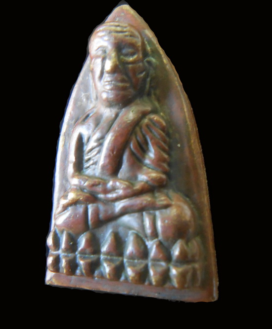 หลวงปู่ทวด หลังเตารีด อ.นอง วัดทรายขาว