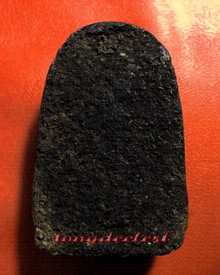 พระหลวงพ่อทวดเนื้อว่าน ปี 2502 หลวงพ่อเล็ก วัดเขาดิน จ.กาญจนบุรี พิมพ์ใหญ่ สวยมากค่ะ