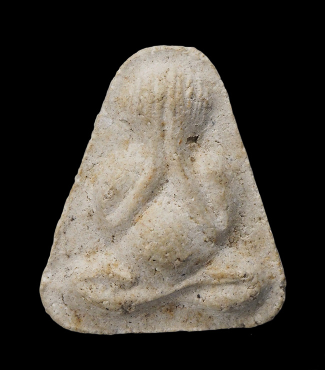 20บาท...พระปิดตา เนื้อผง ไม่ทราบที่ ///G54