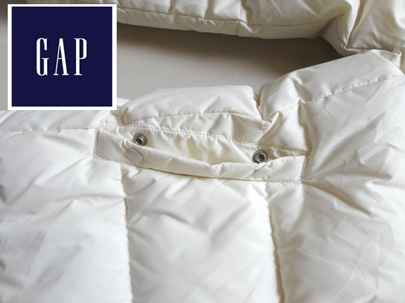 แจ็กเกดกันหนาว แบบขนเป็ด GAP ของแท้  สีขาวครีม สวยมากครับ