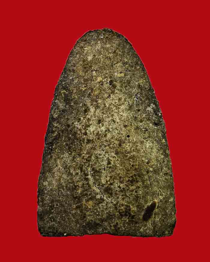 พระหลวงปู่ทวด วัดนวนประดิษฐ์ ฯ จ.ชุมพร  ปี 05 เนื้อดำ มีอุดสมบูรณ์ 