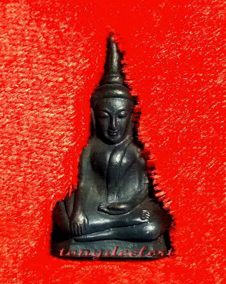 	พระกริ่งท่ากระดาน ญสส. สมเด็จพระญาณสังวรฯ ปี 2536 เนื้อนวโลหะ สวยมากค่ะ