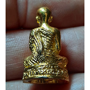 พระรูปหล่อ ๑๐๐ ปี หลวงพ่อฤาษีลิงดำ วัดพันท้ายนรสิงห์