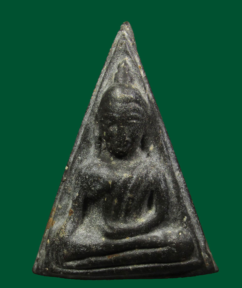 พระนางพญาเศียรโต หลวงพ่อกวย วัดโฆสิตาร าม จ.ชัยนาท ปี 2518