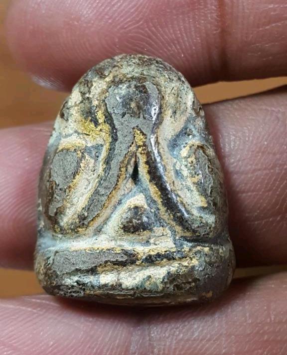 ปิดตาหลังแบบเนื้อผงคลุกรัก#ไม่ทราบเกจิ