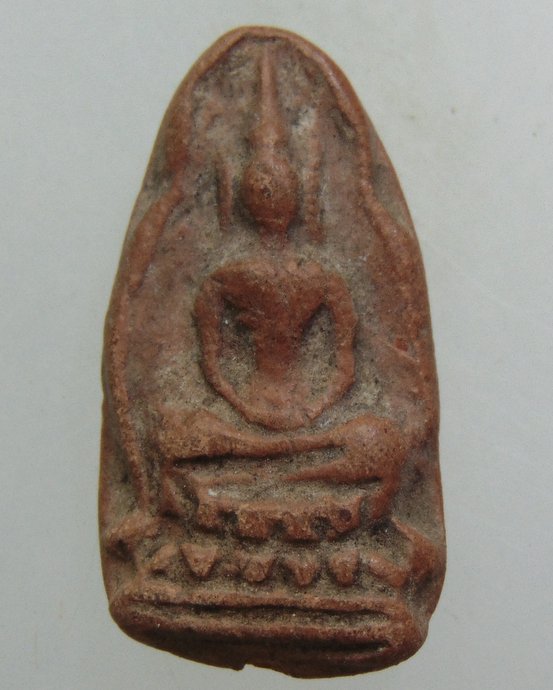 ๒๐ พระพุทธเนื้อดิน (องค์เล็ก) 2