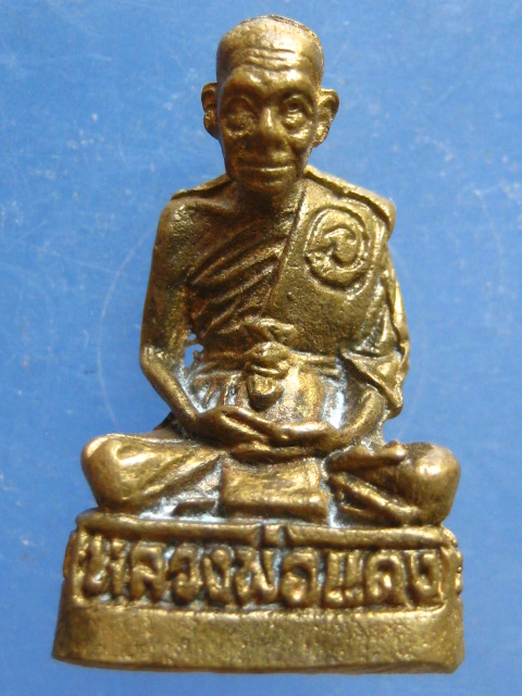 รูปหล่อ หลวงพ่อแดง วัดใหม่บำเพ็ญผล นครนายก