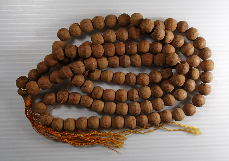 20บาท...ประคำ หลวงพ่ออุตตมะ/// 2