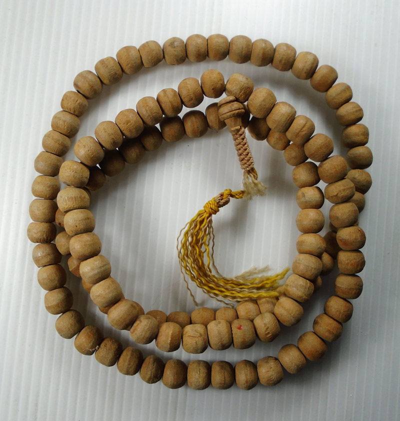 20บาท...ประคำ หลวงพ่ออุตตมะ/// 3