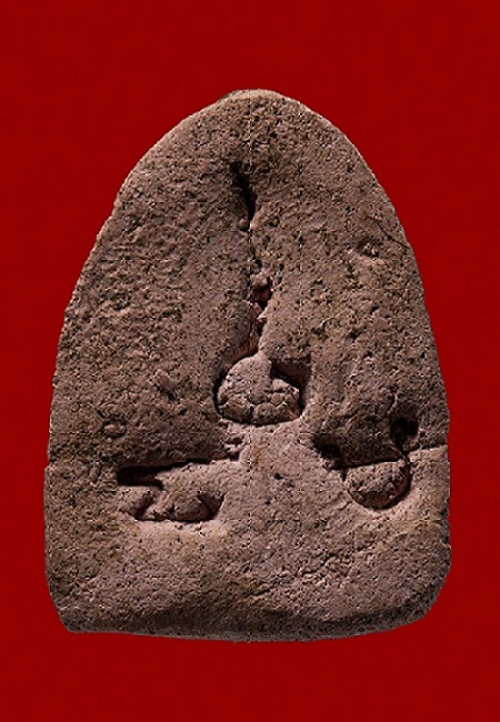 พระกลีบบัวรัศมี กรุวัดเจ้ามูล  (เคาะเดียวแดงครับ)