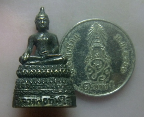**วัดใจ**รูปหล่อหลวงพ่อทันใจ วัดพระธาตุดอยสุเทพ จ.เชียงใหม่**สวยๆ 