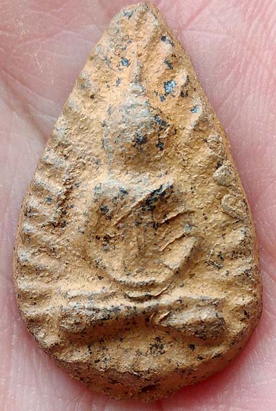 *กลีบบัวสมาธิ เนื้อดินเผา กรุเก่าวัดลิงขบ(บวรมงคล) กทม.(1)*