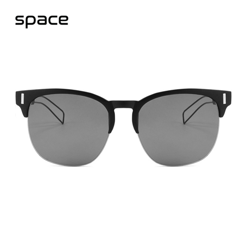 แว่นกันแดด Space แท้ ของใหม่ ดีไซน์โครงขาเหล็ก เลนส์ UV400 PROTECTION พร้อมซองและผ้าเช็ด