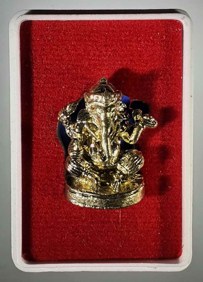 50 บาทรูปหล่อพระพิฆเนศ วัดถ้ำบ่อยาจังหวัดนครสวรรค์ พร้อมกล่องเดิมจากวัด