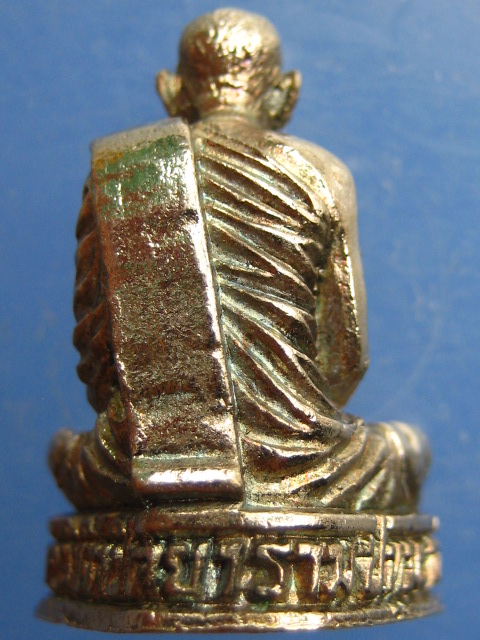 รูปหล่อ หลวงปู่แม้น วัดพิชิต จ.ปทุมธานี