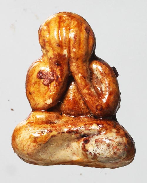 ปิดตาผงปถมัง น้ำนมควาย ทาเชลแล็ก พ่อท่านมุ่ย ป่าระกำเหนือ