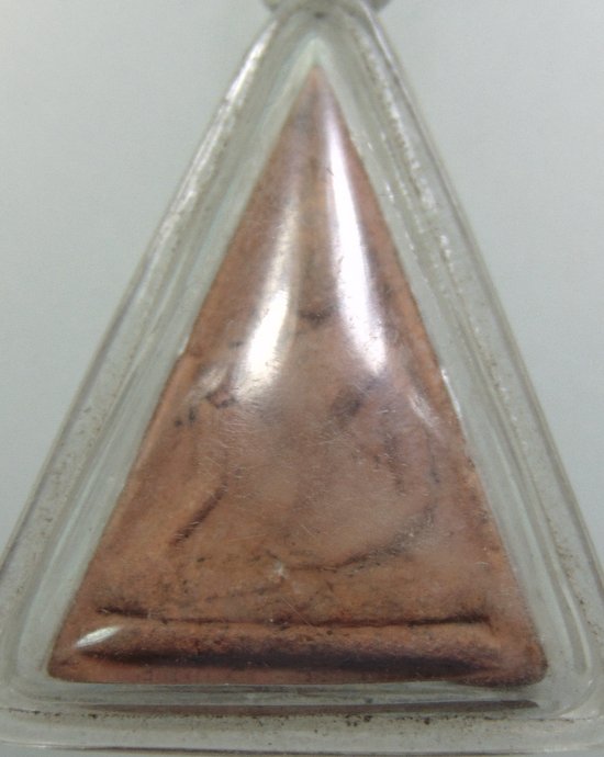 ๒๐ พระเนื้อดินหลวงพ่อโต