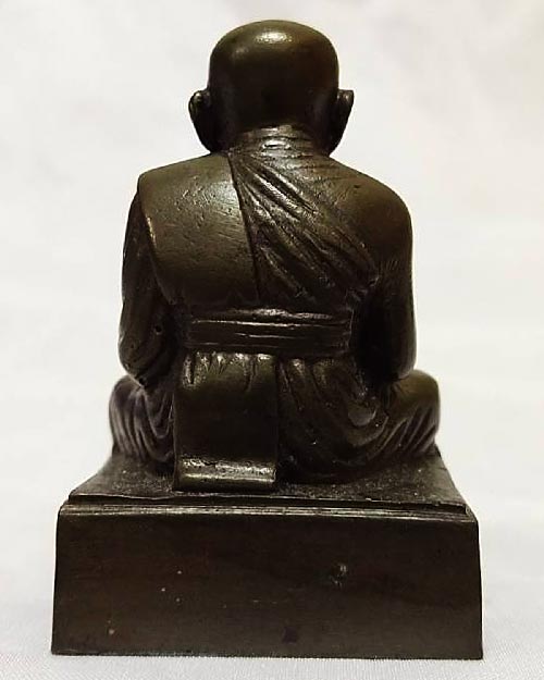 พระบูชาตั้งหน้ารถ หลวงปู่ทวด วัดช้างให้ หน้าตัก 1.5  นิ้ว เนื้อโลหะรมดำมันปู