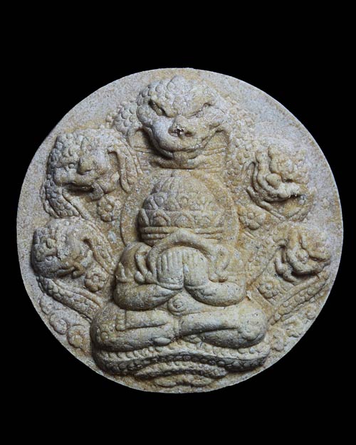 พระปิดตาพังพระกาฬ รุ่นราชันดำ 2550 ขนาด 4.5 CM. เนื้อมหาว่าน