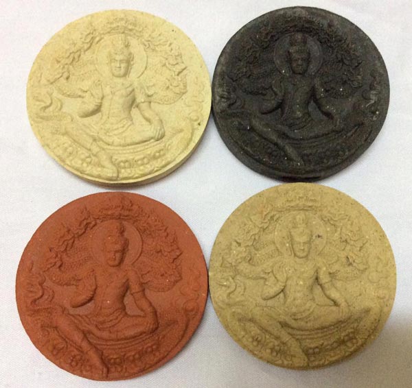 วัดใจ 40 องค์ จตุคามรามเทพ รุ่นรวยนิรันดร์ 2550 ขนาด 5 CM.
